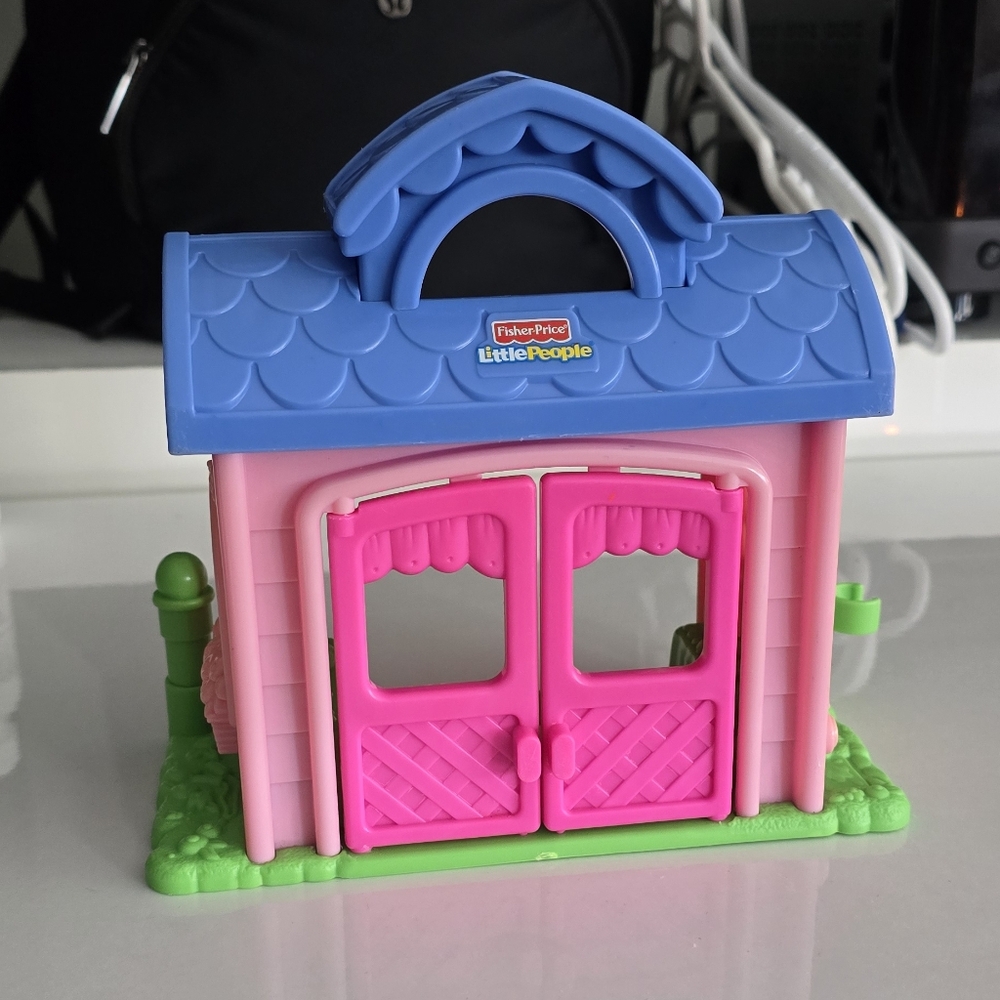 Fisher-Price Little People Pink and Blue Garden House Cottage